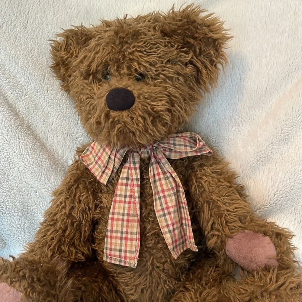 JENNIFER BUCKLEY SIGNATURE BOYDS BEAR